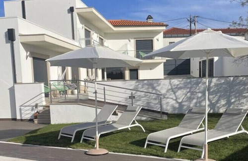 Penacova House | Room in a hotel with a pool