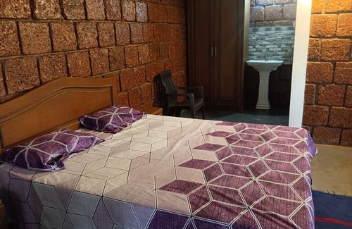 Timbholi House | Room in B&B - Cottage In Farm House Dandeli