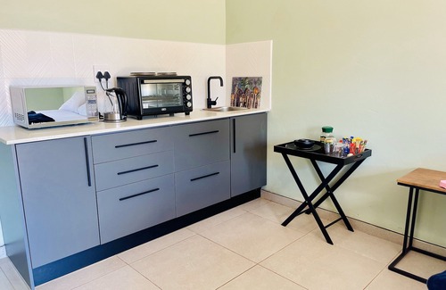 Northam House | Room in B&B - Trendybliss Guest House - N0294
