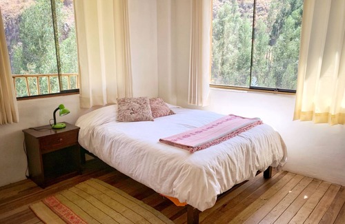 Pisac Bed & Breakfast | room in beautiful country house