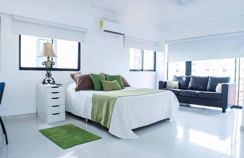 Ciudad Universitaria House | Room in Condo - Malecon Premium Rooms