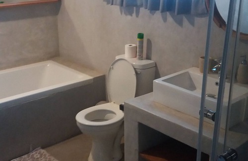 Lephalale House | Room in Guest Room - 3 Single Bedroom in Farmhouse in Limpopo Province