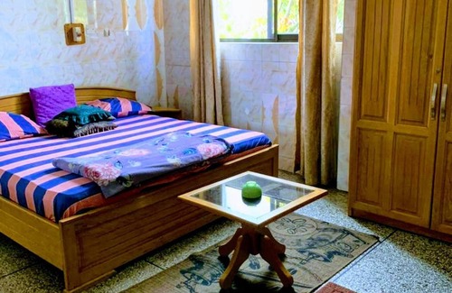 Nungua House | Room in Guest Room - Renajoe Exclusive Guesthouse Tema Community 9