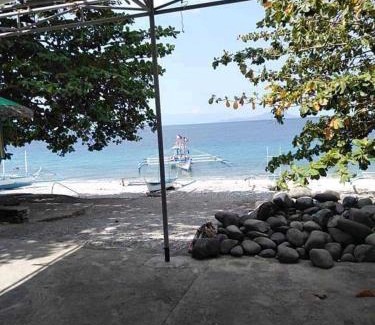 Lobo House | Room in Lobo Triple N Home stay 1st N