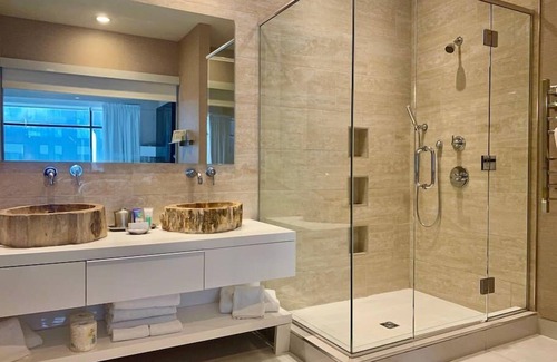 Downtown St. John's House | Room in luxurious downtown property