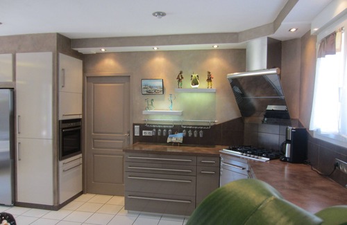 Grezieu-la-Varenne House | Room in villa with swimming pool West of Lyon
