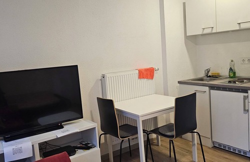 Wuerzburg Apartment | Room in Würzburg city center