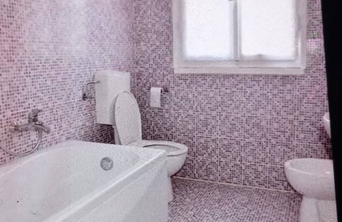 Case Del Bevano Bed & Breakfast | Room 'La Fattoria - Camera Suite' with Shared Garden, Wi-Fi and Air Conditioning