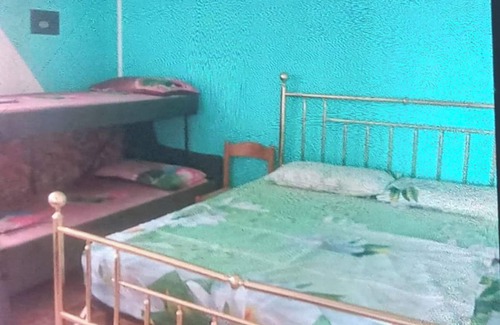 Case Del Bevano Bed & Breakfast | Room 'La Fattoria - Camera Suite' with Shared Garden, Wi-Fi and Air Conditioning