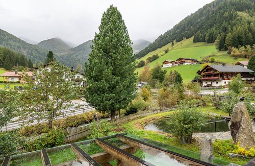 Rio Bianco Apartment | Room 'Naturidyll Mitterbach 12' with Mountain View, Shared Garden and Wi-Fi