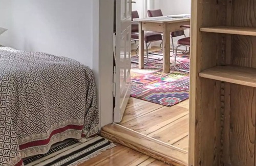 Offenbach am Main Apartment | room of 80 m². Comfort and lift.