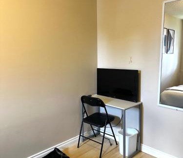 Northeast Edmonton House | Room of mine