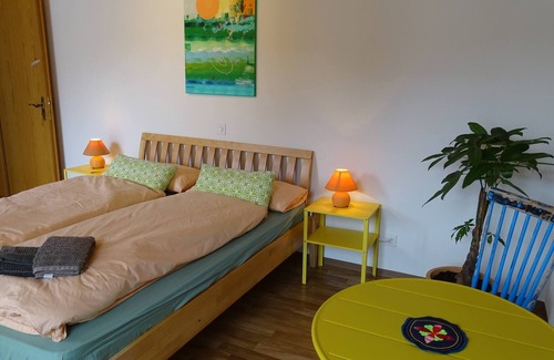 Gersau House | Room-organic BnB Froschkönig "dorfplatz"