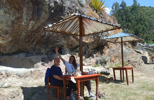 Huaraz Cottage | room private view mountain range white and interandean valley