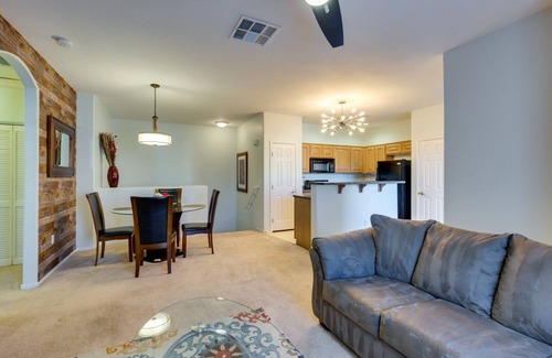 Orchards House | Room Rental,12 min Away From The Famous Las Vegas Strip!