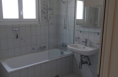 Gersau House | Room-room "dorfplatz" in BnB