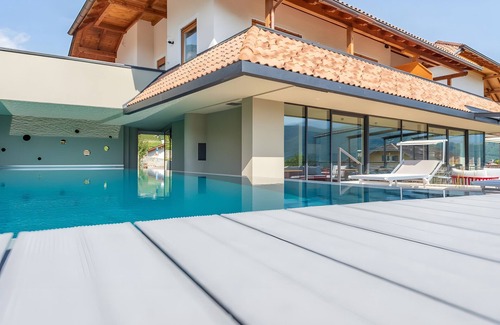 Sankt Josef Am See Apartment | Room 'Seaberhof 1' with Lake View, Shared Pool and Wi-Fi