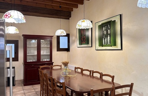 Lerin Apartment | Room 'Suite Las Golondrinas' with Mountain View, Wi-Fi and Air Conditioning