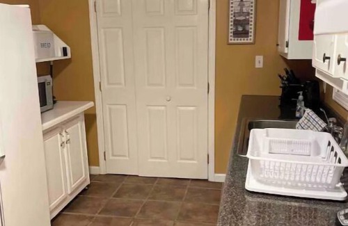 Jackson House | Room to Relax, spacious 1 Bedroom,Washer/Dryer,