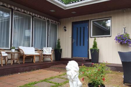 Kirkkonummi House | Room to rent in familyhouse - Bobäck Bäckfåran - Kirkkonummi