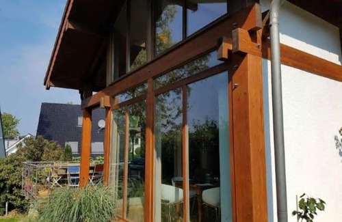 Roesrath Apartment | Room up to 4 people with bathroom and terrace just before Cologne/Messe