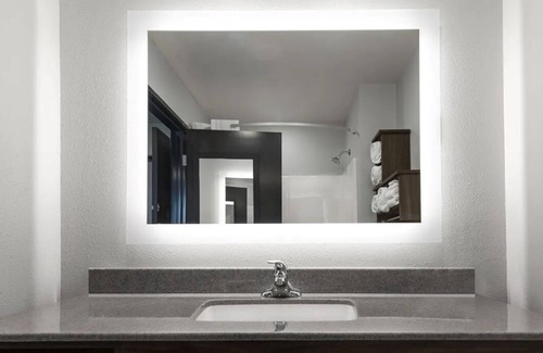 Carson City Hotel | Room w/Kitchenette Perfect for Adventure Near Lake Tahoe