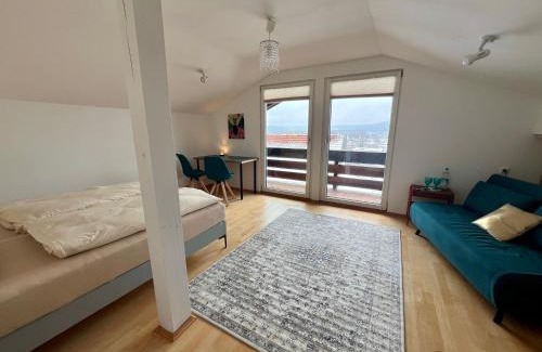 Feldkirchen-Westerham House | Room with a view - Zimmer mit Balkon und Bergblick - zwischen München und Rosenheim