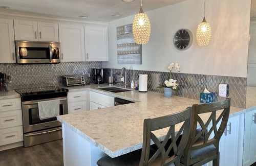 Townsite Condo | Room with a view and right on the sand!