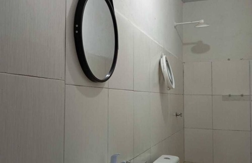 Tirirical House | Room with air conditioning, TV with free Netflix and minibar