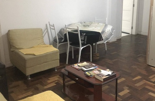 Curitiba Financial District Apartment | Room with balcony downtown Curitiba