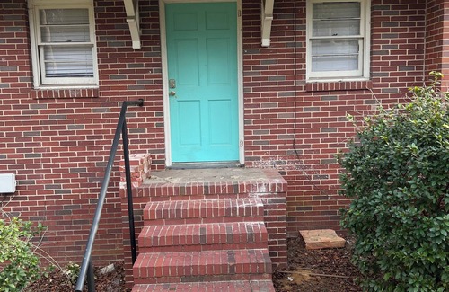 Hardwick House | Room with Pivate Entrance in Milledgeville
