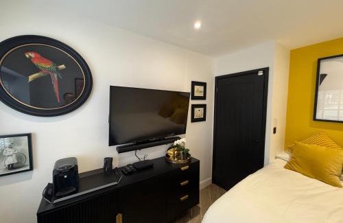 Pocklington House | Room with private bathroom in Pocklington