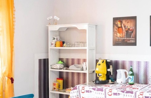 Secondigliano Apartment | Room with private bathroom - Grey