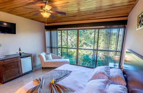 Garabito Apartment | Room with private rooftop terrace and 360º view