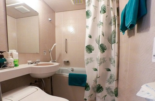 Kamisuwa Onsen House | Room without meals Also a base for trekking and / Chino Nagano