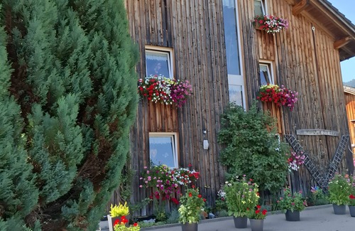 Sibratsgfaell Apartment | Room 'Zirbengeist' with Mountain View, Shared Garden and Wi-Fi