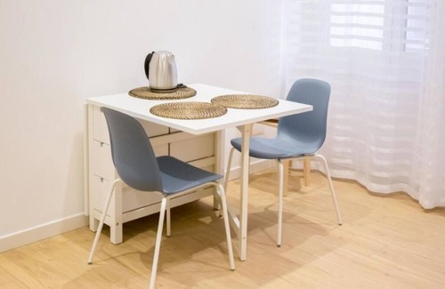 Tuscolano Apartment | RoomApartment Rome: 1 Bedroom Apartment with Balcony