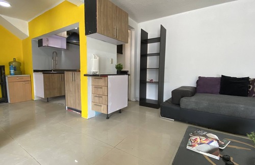 Santa Maria la Ribera Hotel | ROOMIES HOSTEL - Santa Maria La Ribera