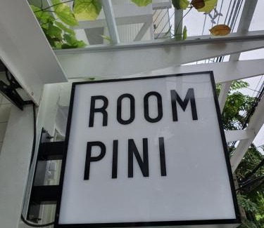 Ratchaprasong Bed & Breakfast | Roompini