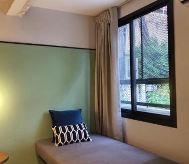 Ratchaprasong Bed & Breakfast | Roompini