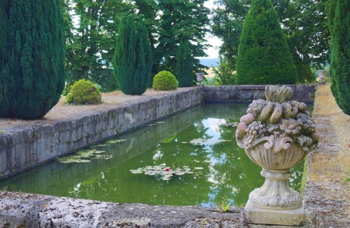 Leyritz-Moncassin House | ROOMS, Bordeaux region, wine route, baths, cures.