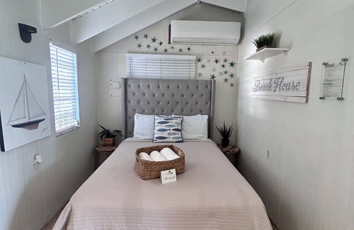 El Combate House | Rooms Boutique by Annie's