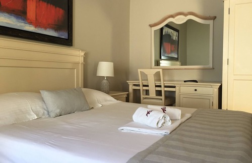 Aetos Hotel | Rooms for rent and relaxing accommodation at Ithaca Greece