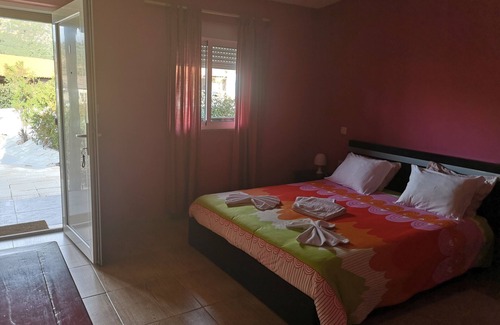 Armamar Bed & Breakfast | Rooms for Rent - Room 10