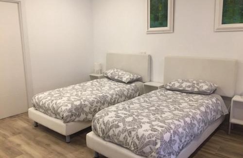 Norte House | Rooms H Skyline