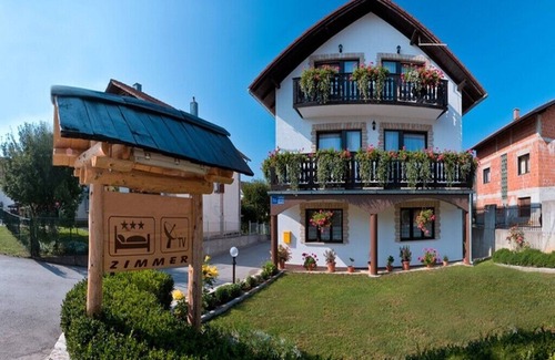 Grabovac Apartment | Rooms Ilija, (10767), Rakovica, Croatia