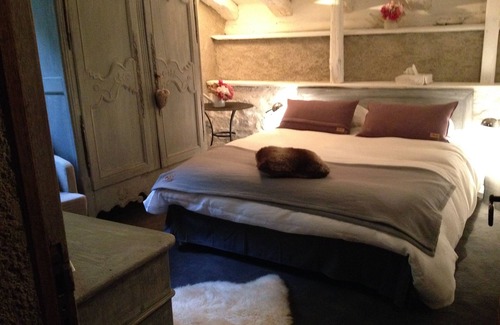 Seez Bed & Breakfast | Rooms in a superb mountain chalet with refined, cosy decor!