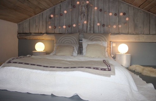 Seez Bed & Breakfast | Rooms in a superb mountain chalet with refined, cosy decor!