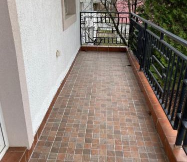 Vozdovac House | Rooms Jajinci