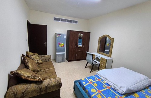 Al Qasimia House | Rooms opposite mega mall in telephone shops roundabout flat no 203
